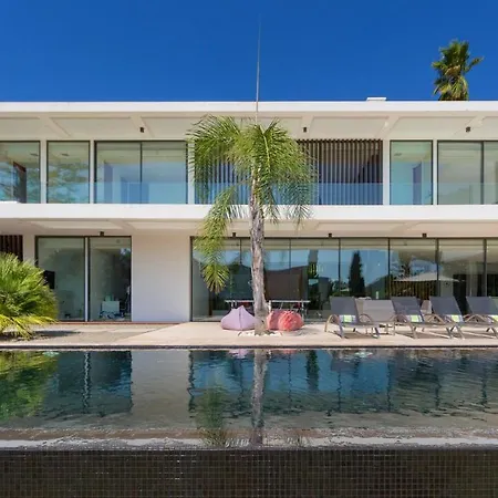 Sleeps 8 Pool Air Con T480194 Vale do Lobo