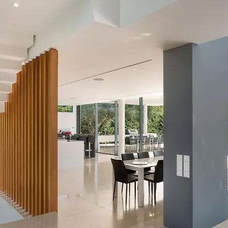 Villa Sleeps 8 Pool Air Con T480194 Vale do Lobo